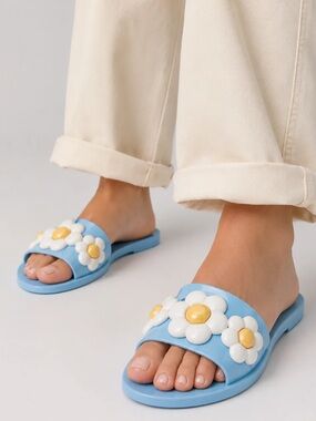 Melissa babe light blue daisy jelly sandal
